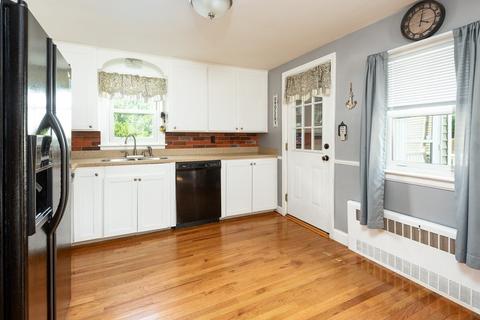 67 Colby Ave, Worcester, MA 01605 photo 11