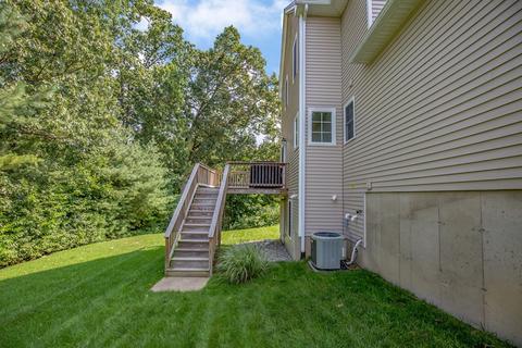 14 Dianna Dr, Springfield, MA 01104 photo 31