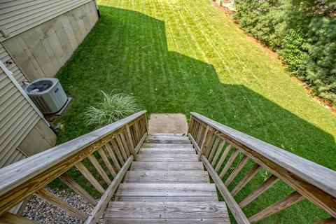 14 Dianna Dr, Springfield, MA 01104 photo 33