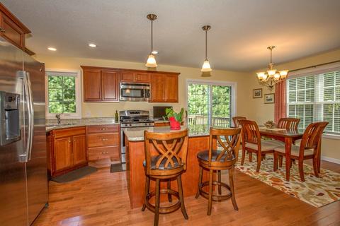 14 Dianna Dr, Springfield, MA 01104 photo 18
