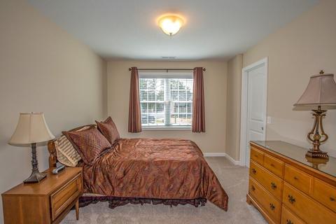 14 Dianna Dr, Springfield, MA 01104 photo 27