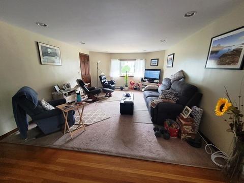 580 Weetamoe St, Fall River, MA 02720 photo 5