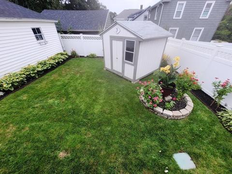 580 Weetamoe St, Fall River, MA 02720 photo 2