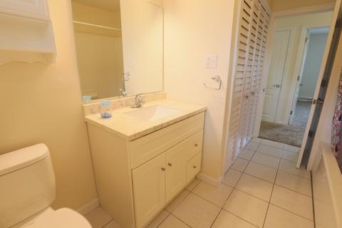 81 Coolidge, Fall River, MA 02720 photo 16