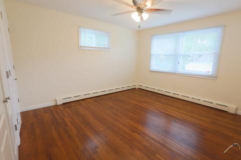 81 Coolidge, Fall River, MA 02720 photo 12
