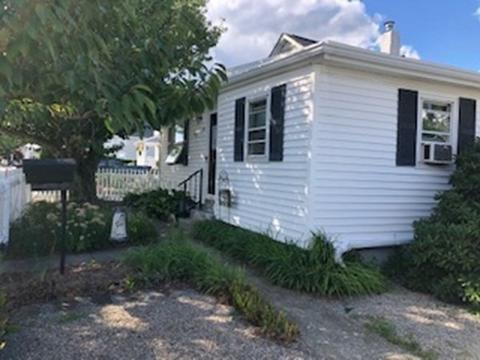178 Dickinson St, Fall River, MA 02721 photo 2
