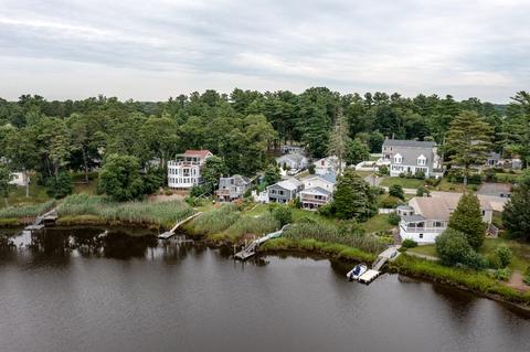 25 Rose Pt Ave, Wareham, MA 02576 photo 1