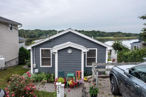 25 Rose Pt Ave, Wareham, MA 02576 photo 5