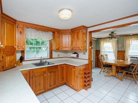 16 Chestnut St, Wareham, MA 02571 photo 12
