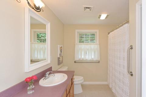 88 Milford St, Upton, MA 01568 photo 31