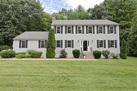 88 Milford St, Upton, MA 01568 photo 2