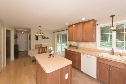 88 Milford St, Upton, MA 01568 photo 13