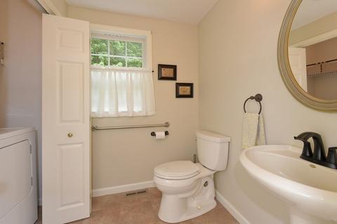 88 Milford St, Upton, MA 01568 photo 18