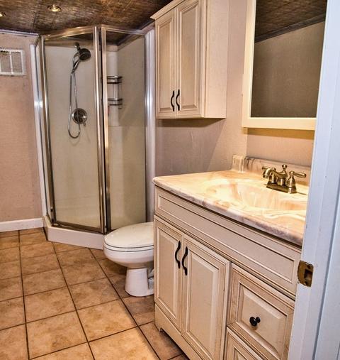 264 Hope St, Fall River, MA 02721 photo 9