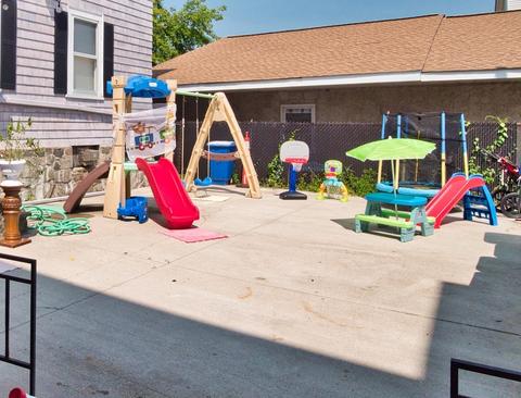 264 Hope St, Fall River, MA 02721 photo 4