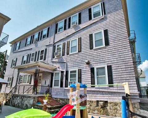 264 Hope St, Fall River, MA 02721 photo 3