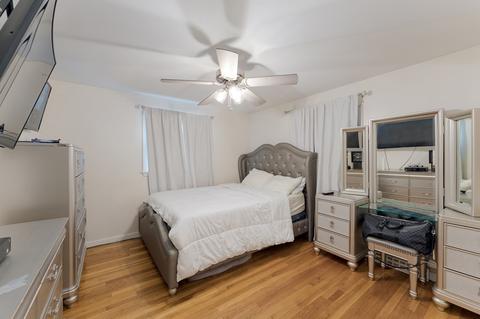 6 Blue Stone Dr, Woonsocket, RI 02895 photo 4
