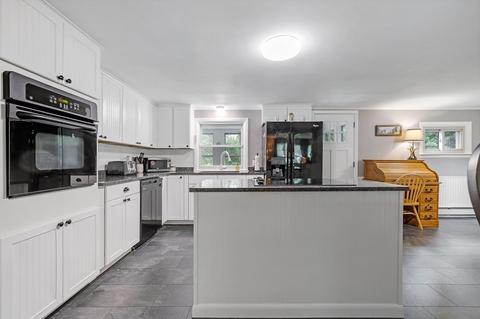 20 Nancy Dr, Webster, MA 01570 photo 6