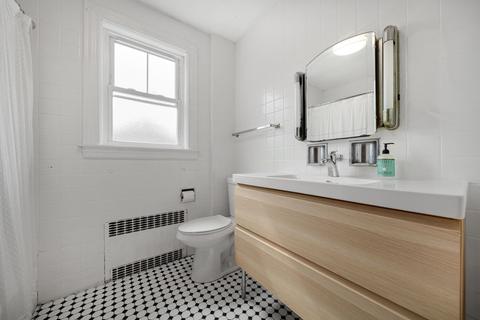 228 Eastern, Lynn, MA 01902 photo 26