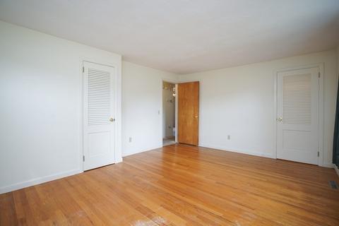 80 Harrow Rd, Springfield, MA 01118 photo 13