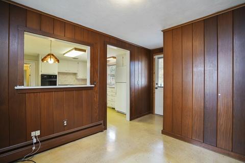80 Harrow Rd, Springfield, MA 01118 photo 3