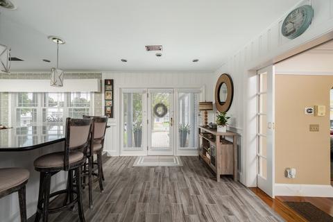 28 Summit Dr, Hingham, MA 02043 photo 2