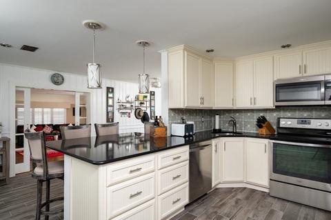 28 Summit Dr, Hingham, MA 02043 photo 3