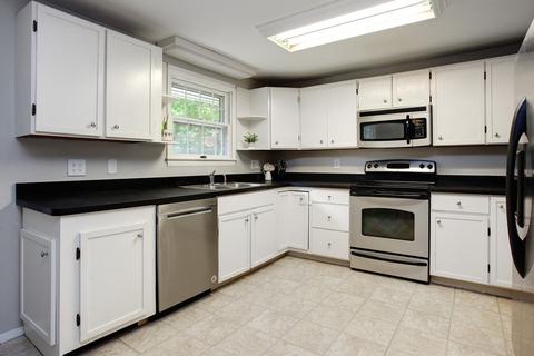 21 Catskill Rd, Bourne, MA 02532 photo 9
