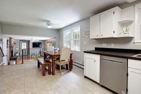 21 Catskill Rd, Bourne, MA 02532 photo 11