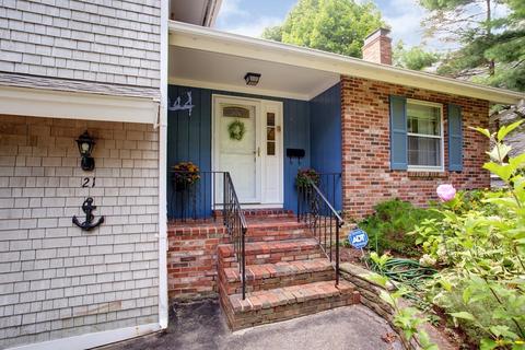 21 Catskill Rd, Bourne, MA 02532 photo 4