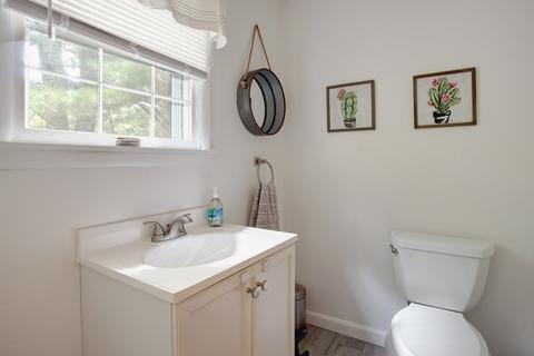 21 Catskill Rd, Bourne, MA 02532 photo 15