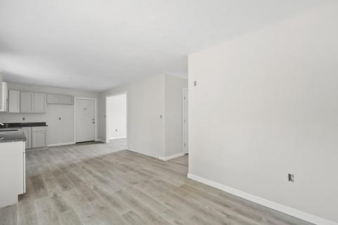9 Montello St, Worcester, MA 01603 photo 9
