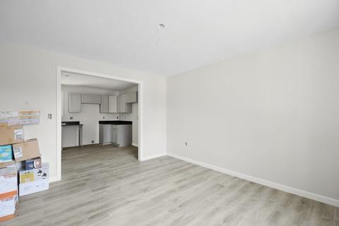 9 Montello St, Worcester, MA 01603 photo 3