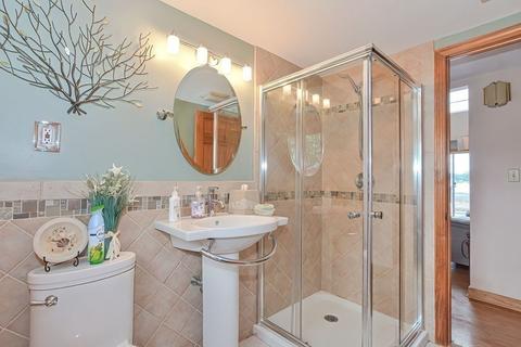 39 Point Pleasant Rd, Webster, MA 01570 photo 14