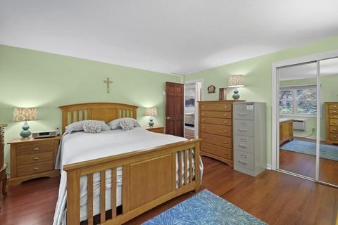 21 Pine St #G, Canton, MA 02021 photo 18