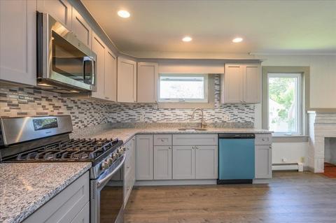 18 Sippican Rd, Wareham, MA 02571 photo 11