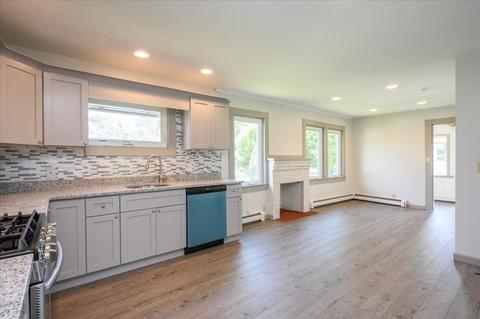 18 Sippican Rd, Wareham, MA 02571 photo 13