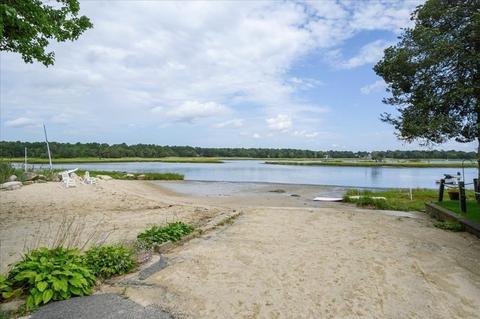 18 Sippican Rd, Wareham, MA 02571 photo 4