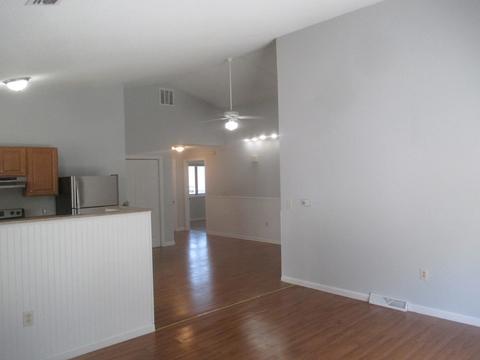 70 Savoy Ave, Springfield, MA 01104 photo 17