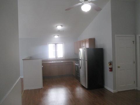 70 Savoy Ave, Springfield, MA 01104 photo 13