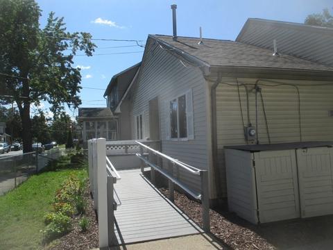 70 Savoy Ave, Springfield, MA 01104 photo 4