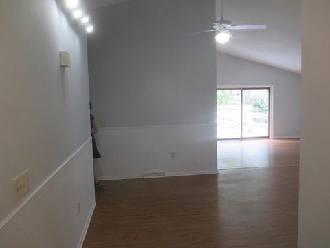 70 Savoy Ave, Springfield, MA 01104 photo 10