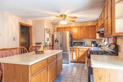 122 Bacon Rd, Ware, MA 01082 photo 22