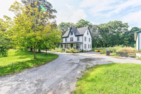 256 Central St, Berlin, MA 01503 photo 6