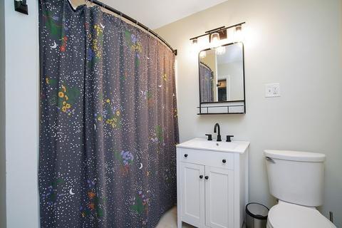 25 Meredith St, Springfield, MA 01108 photo 23