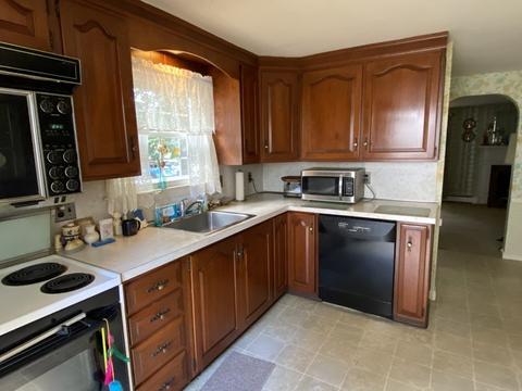 109 Sylvan St, Danvers, MA 01923 photo 4