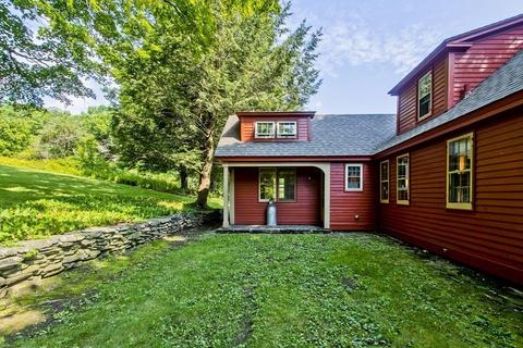 242 S Central St, Plainfield, MA 01070 photo 4