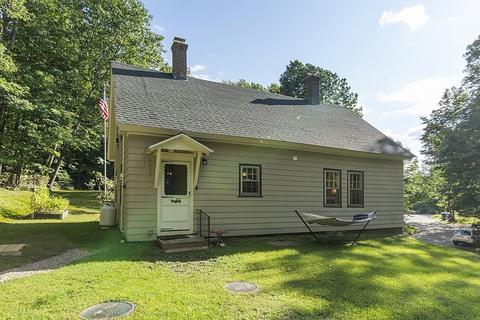 28 Proctor St, Ashburnham, MA 01430 photo 5