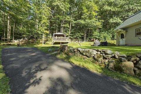28 Proctor St, Ashburnham, MA 01430 photo 8
