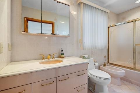 21 Summer St, Gloucester, MA 01930 photo 15